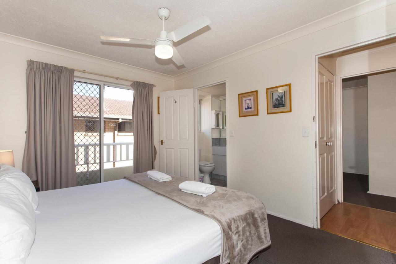 Surfers Tradewinds Hotel Gold Coast Bagian luar foto